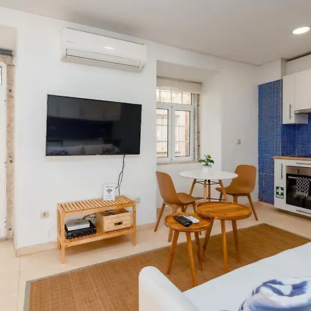 Downtown Blue * سيتوبال