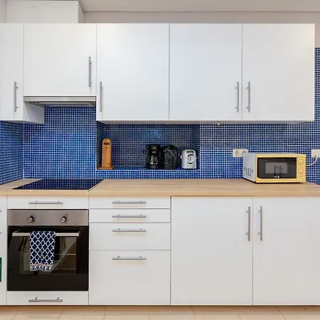 Downtown Blue Apartment *