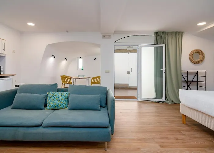 Downtown Blue Σετούμπαλ