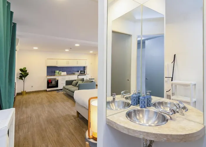 Διαμέρισμα Downtown Blue